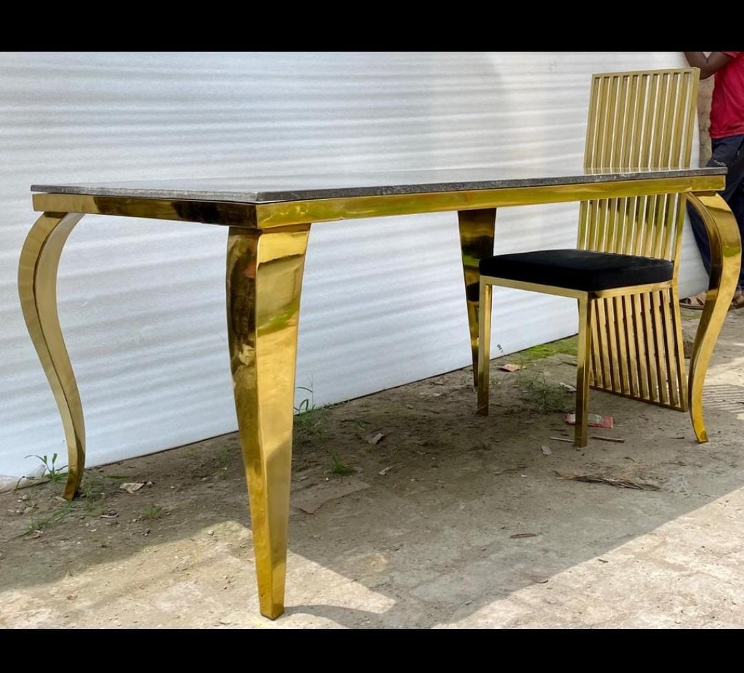 Benquet, Hotel & Restaurant Table